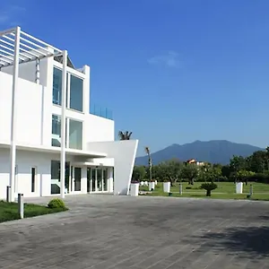 https://pietrabianca-exclusive-resort.hotels-amalfi.com